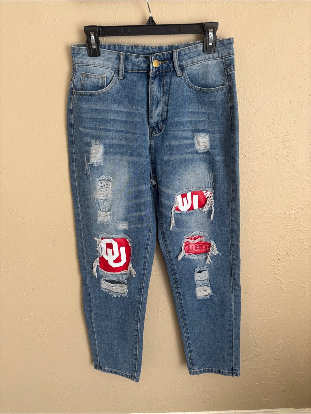 University of Oklahoma OU" & "SOONER" patches distressed High Rise jeans
